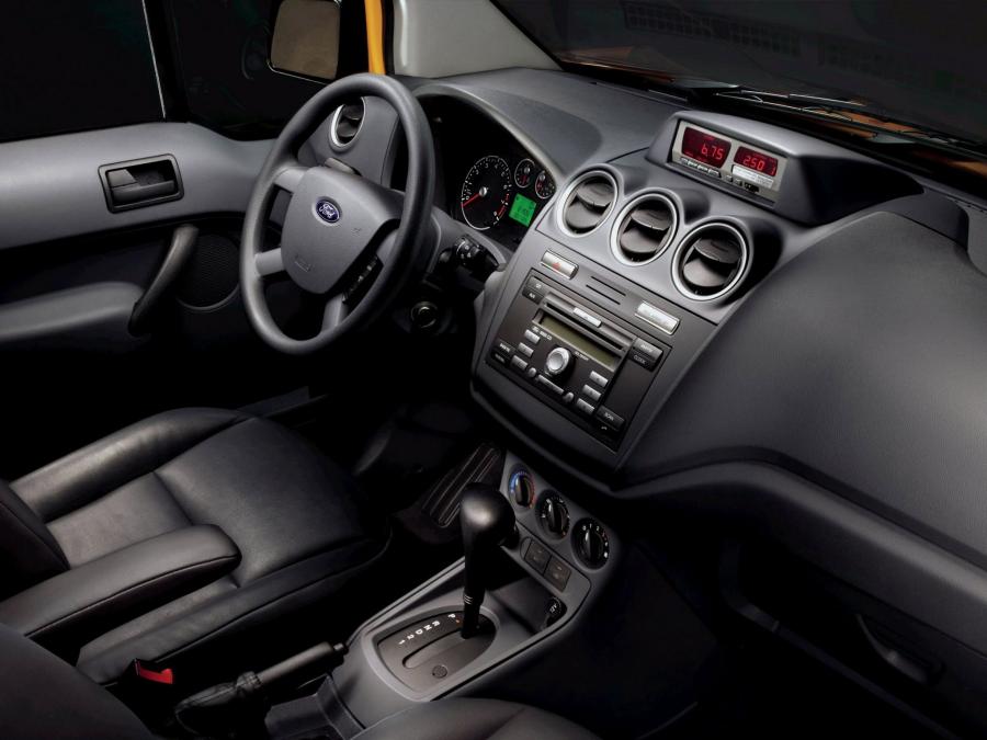  Ford Transit Connect Taxi 2011 года  (фото 25 из 26)